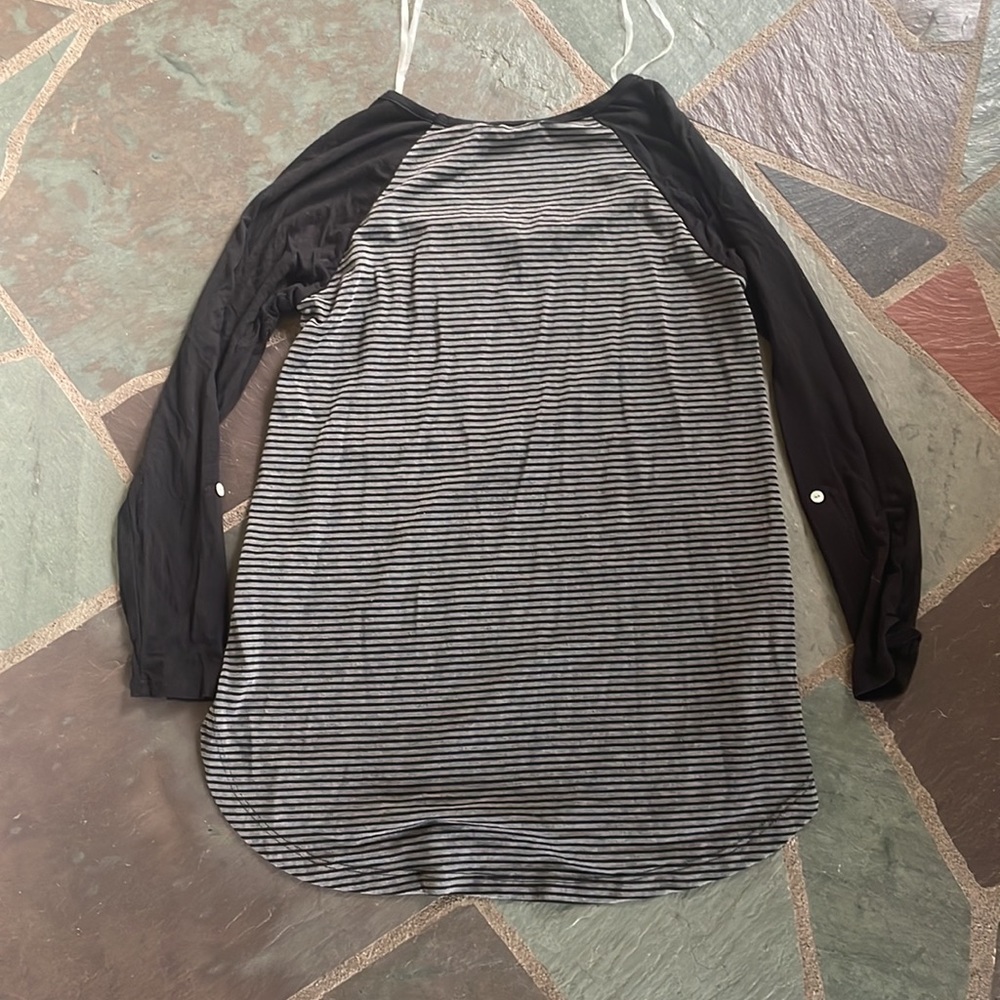 Striped Top - Picture 4 of 5